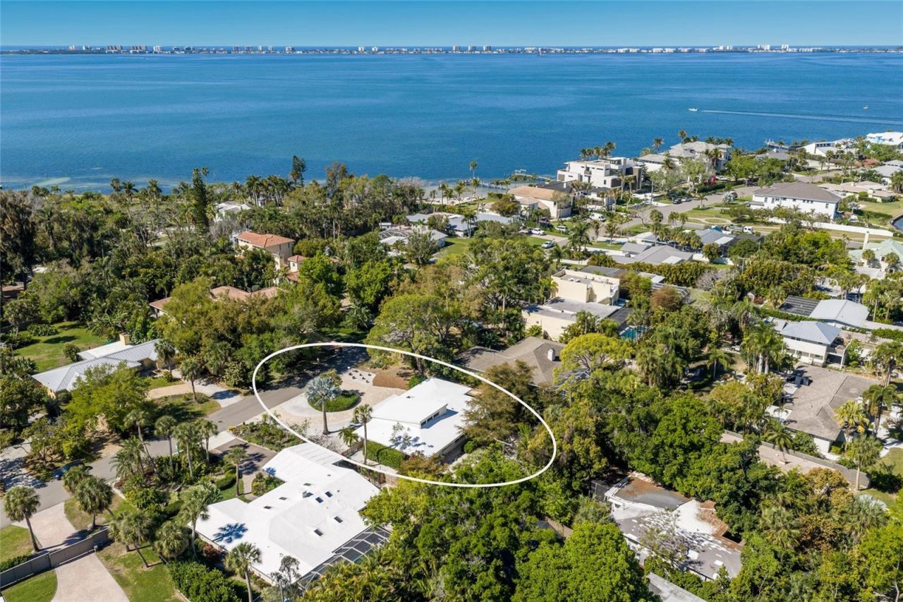 455 S Shore Drive, Sarasota, FL 34234 Photo