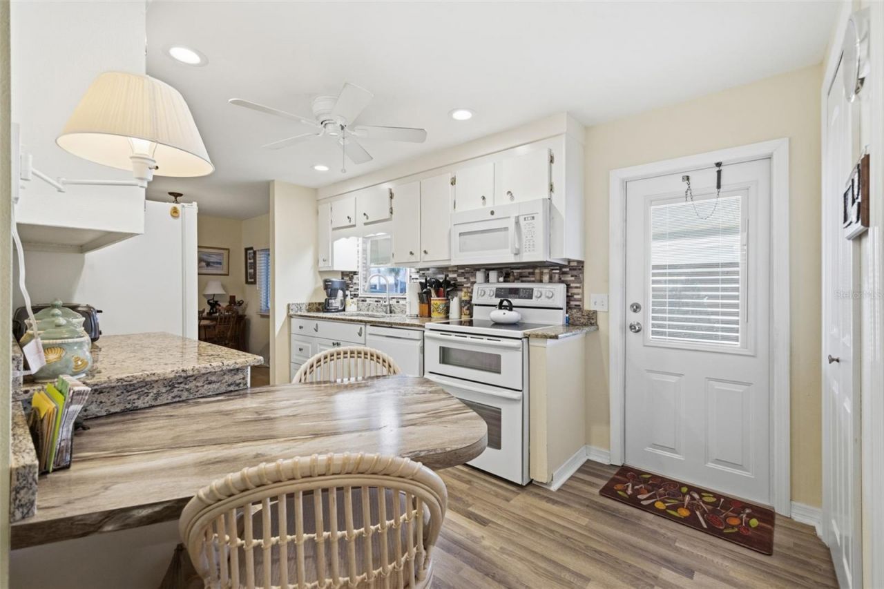 5509 Bermuda Court, Bradenton, FL 34207 Photo