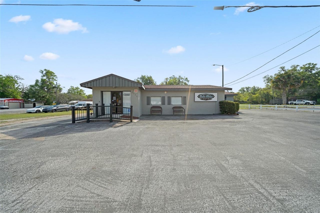 2750 N Volusia Avenue , Orange City, FL 32763 Photo