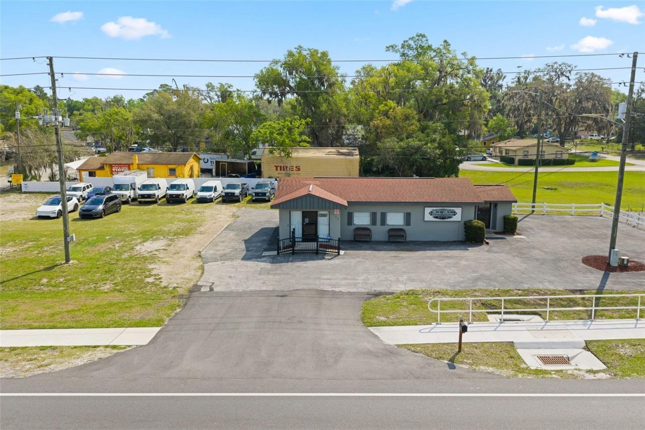 2750 N Volusia Avenue , Orange City, FL 32763 Photo