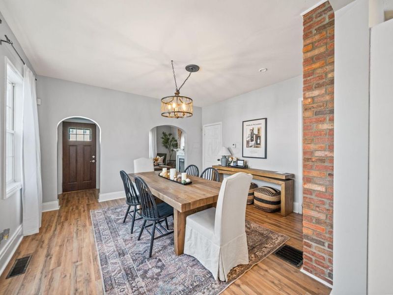 363 E Morrill Avenue, Columbus, OH 43207 Photo 6