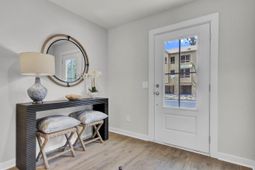 469 Caledon Court photo 4