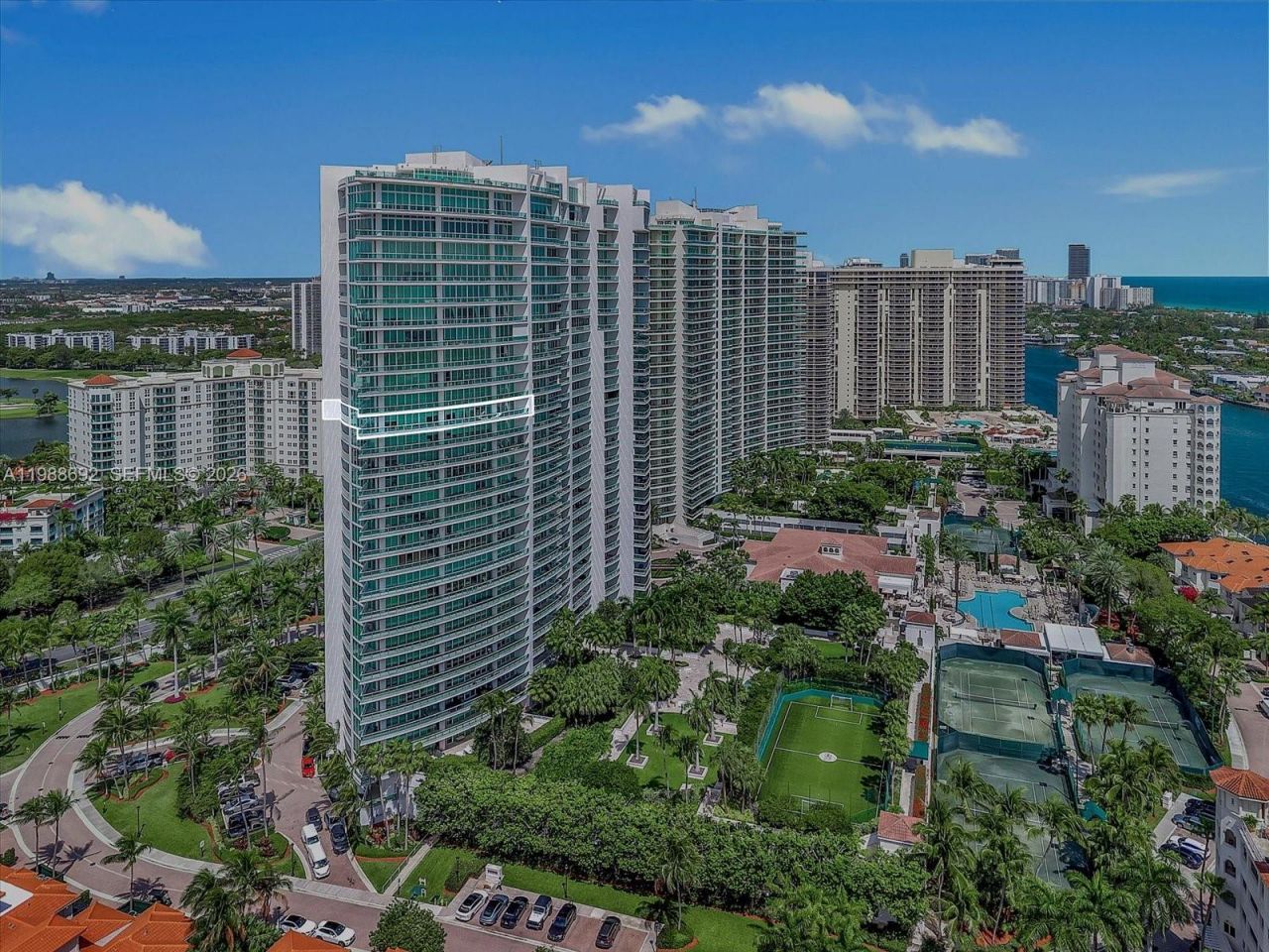 19955 NE 38th Ct , Unit 2202, Aventura, FL 33180 Photo