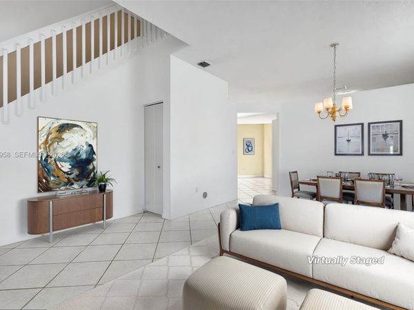 15462 NW 14th Ct , Pembroke Pines, FL 33028