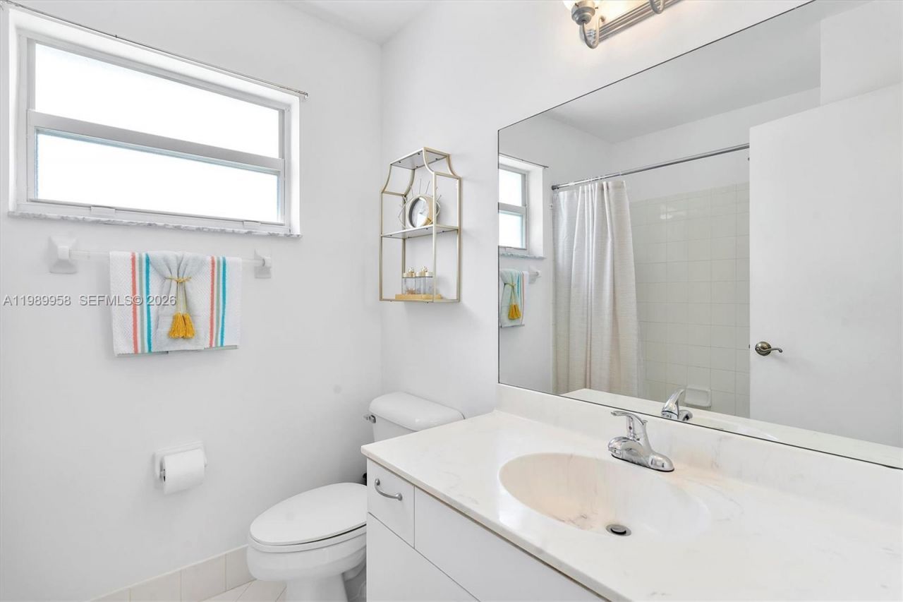 15462 NW 14th Ct, Pembroke Pines, FL 33028 Photo