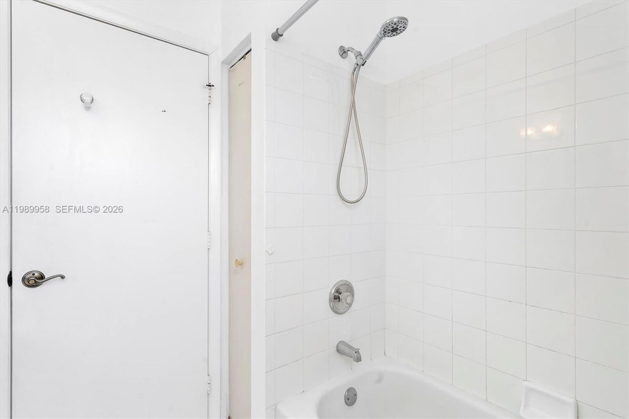 15462 NW 14th Ct, Pembroke Pines, FL 33028 Photo