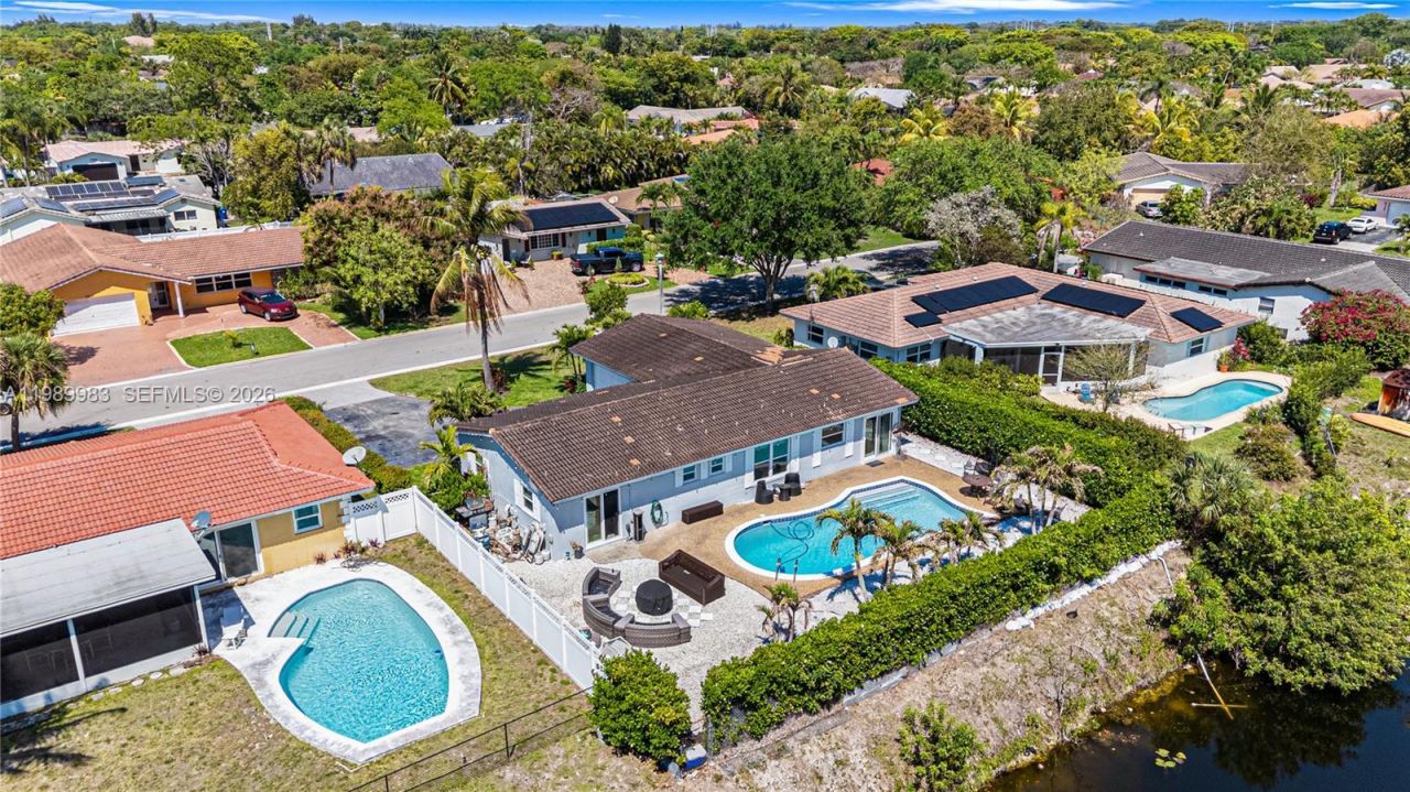 7506 NW 41st St , Coral Springs, FL 33065 Photo