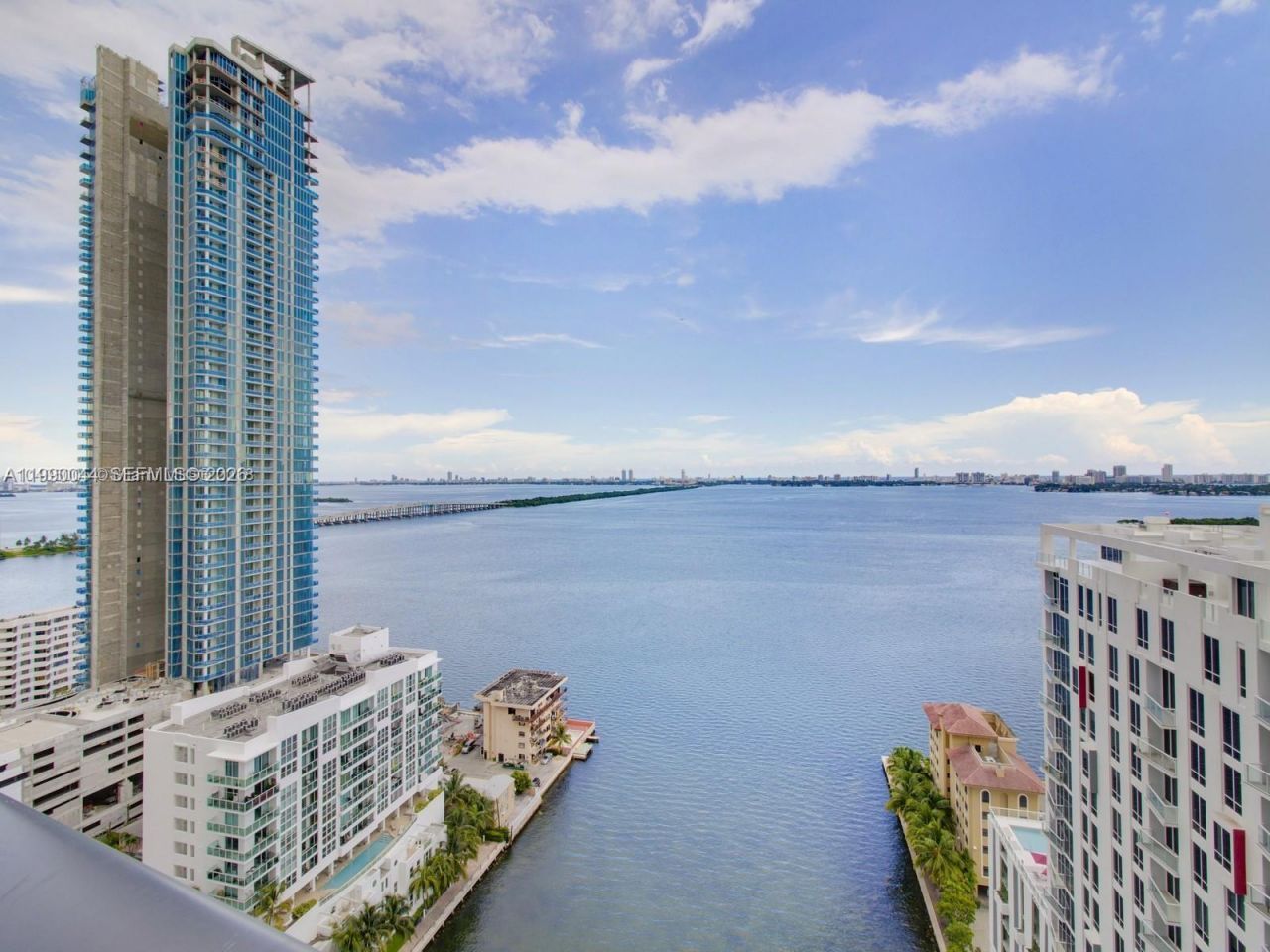 460 NE 28th St, Unit 2008, Miami, FL 33137 Photo