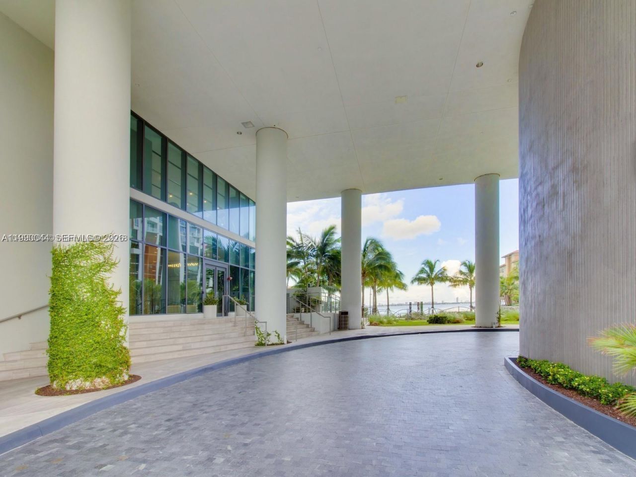 460 NE 28th St, Unit 2008, Miami, FL 33137 Photo