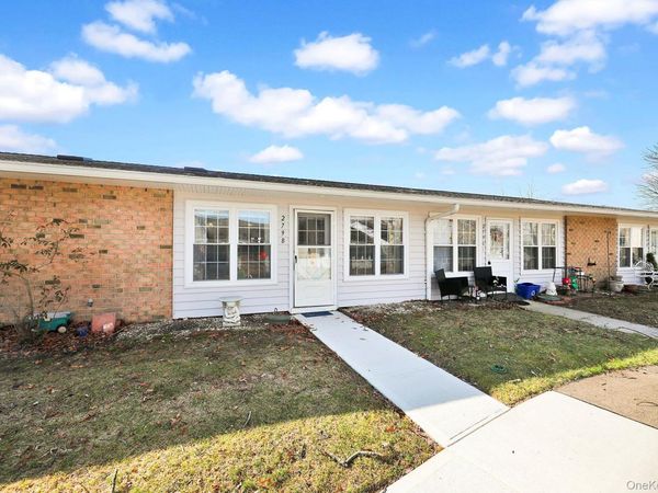 279 Berwick Court, Unit B, Ridge, NY 11961