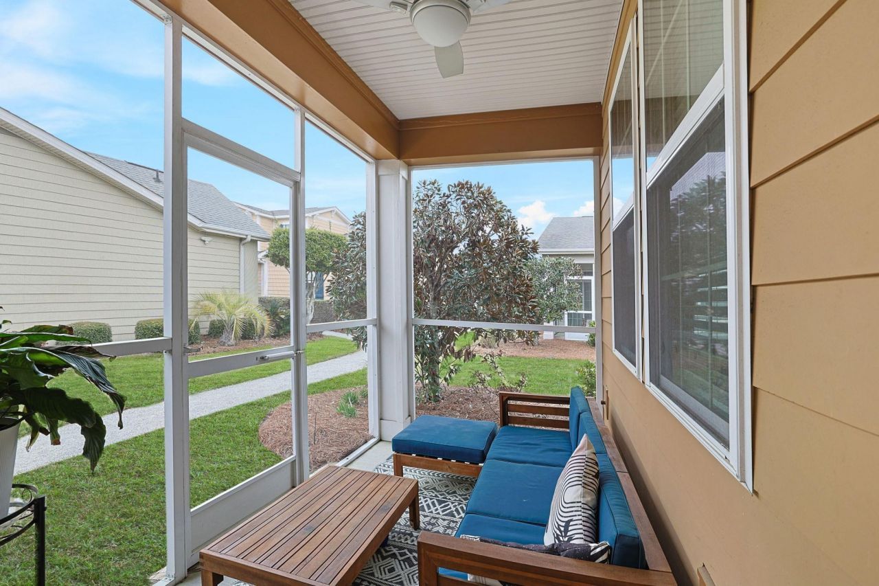 1871-c High St.  Photo 25