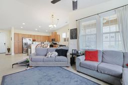 1871-c High St.  photo 4