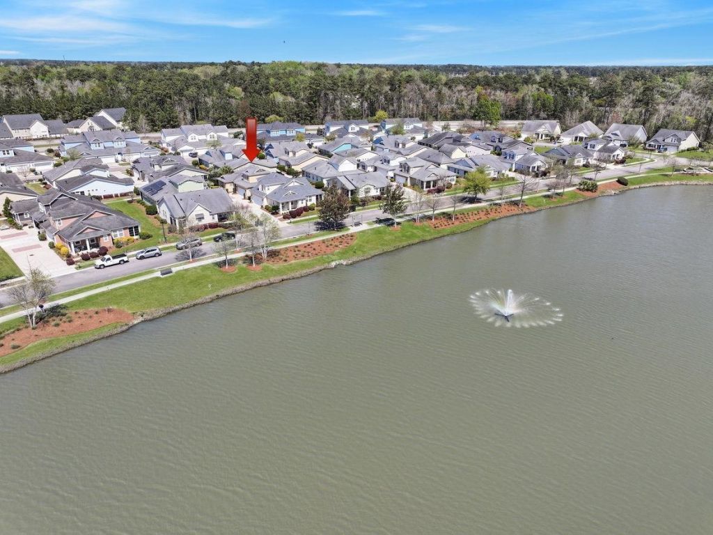 1871-c High St.  Photo 38