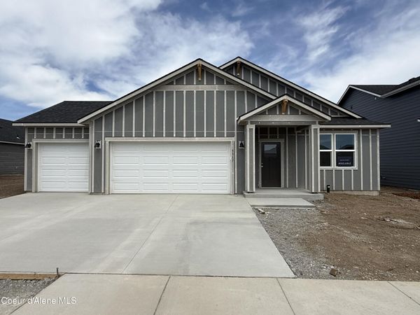 5357 E Aquila Ave, Post Falls, ID 83854