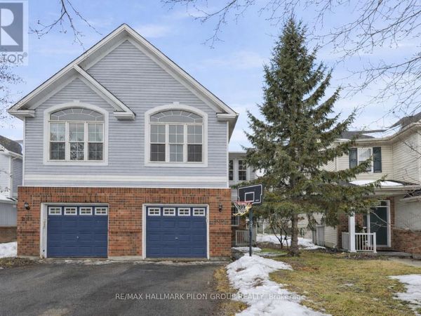 2015 Breezewood Street , Ottawa, ON K4A4S7