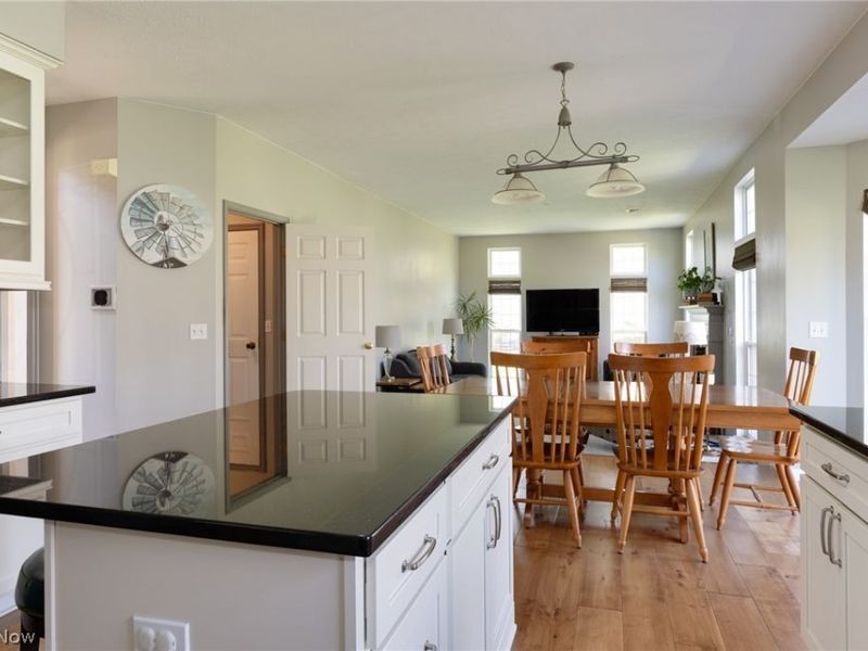 5178 Glenmoore Way, Medina, OH 44256 Photo 10