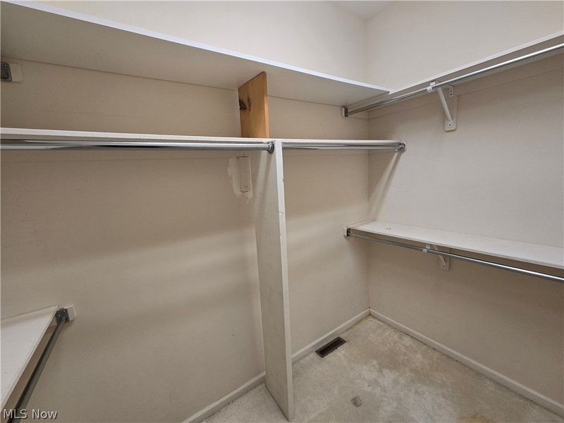 9910 Country Club Circle, Twinsburg, OH 44087 Photo 14