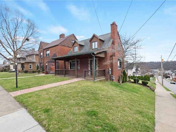 239 Spruce St, Canonsburg, PA 15317