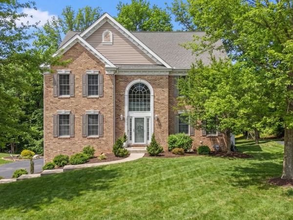 2483 Willow Oak Drive, Allison Park, PA 15101