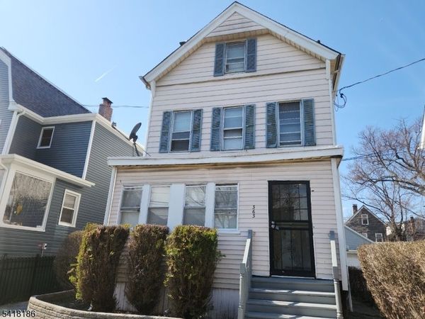 363 High St, Orange, NJ 07050