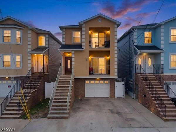 558 Broadway, Elizabeth, NJ 07206