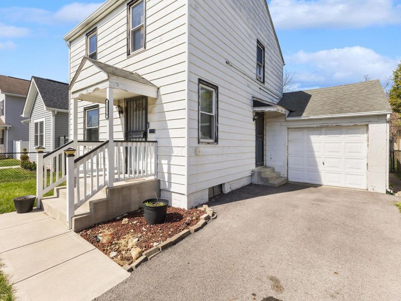 1258 E 21st Avenue, Columbus, OH 43211 Photo 5