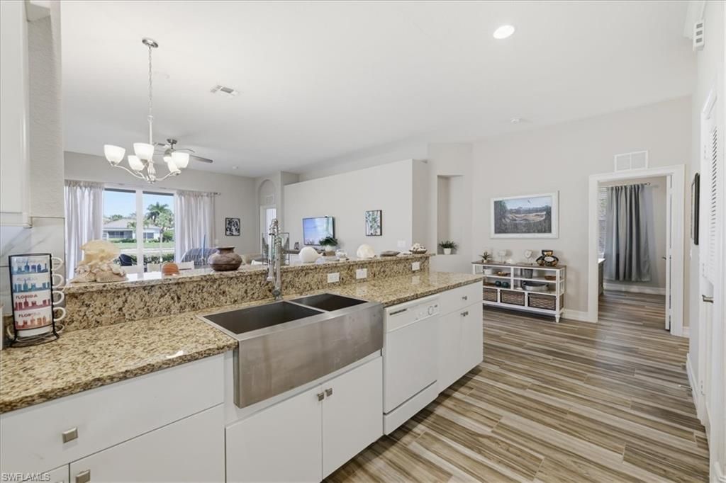 2561 Deerfield Lake Ct , Cape Coral, FL 33909 Photo