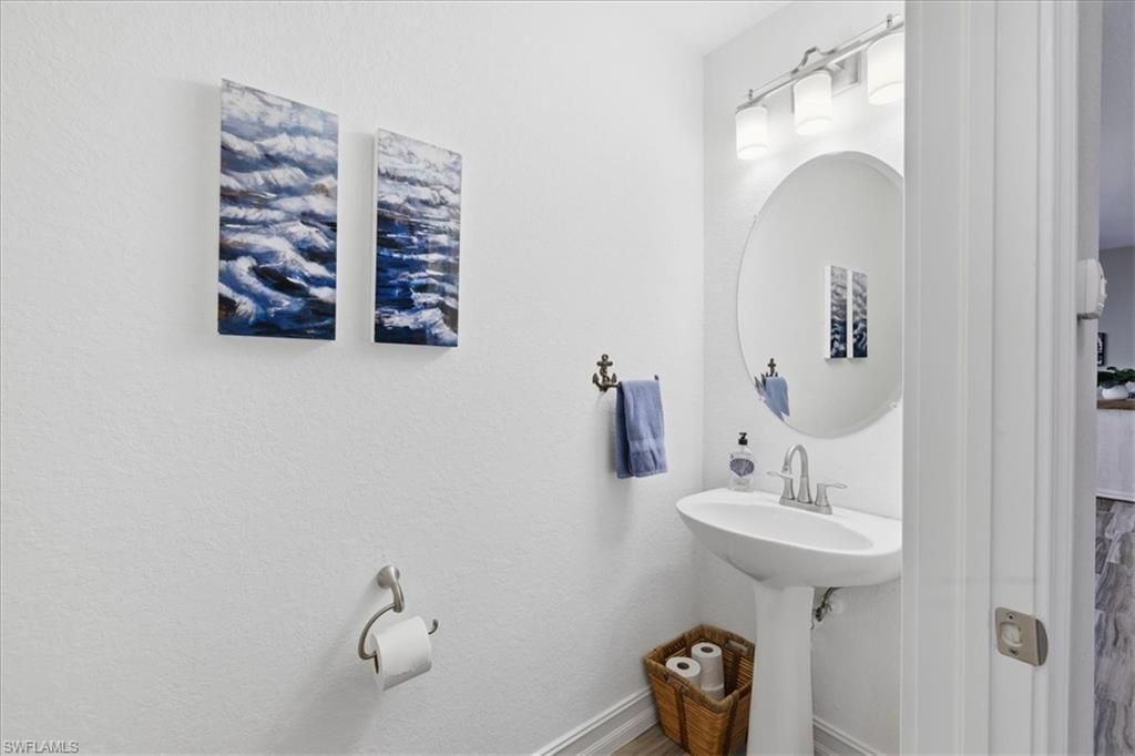 2561 Deerfield Lake Ct , Cape Coral, FL 33909 Photo