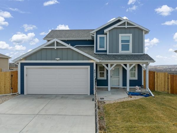 2013 Noah St, Rapid City, SD 57703
