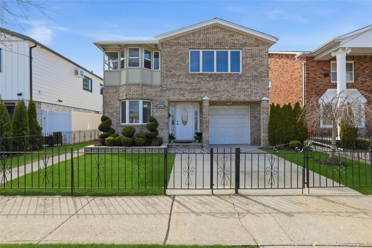 156-08 88th Street, Howard Beach, NY 11414 Main Photo
