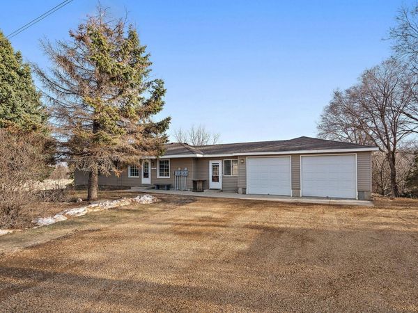 17375 Homestead Road, Carver, MN 55315