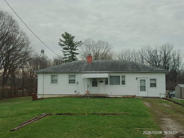 312 W Keeling Street, Veedersburg, IN 47987