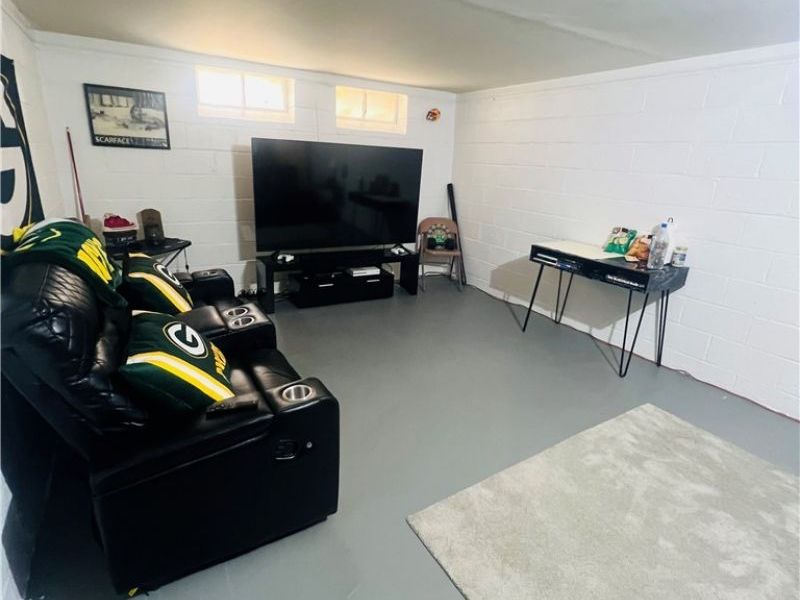 21300 Wilmore Avenue, Euclid, OH 44123 Photo 11