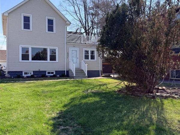 6227 Ridge Road , Parma, OH 44129