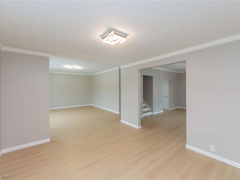 6227 Ridge Road, Parma, OH 44129 Photo 12