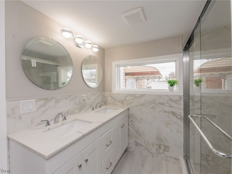 6227 Ridge Road, Parma, OH 44129 Photo 26