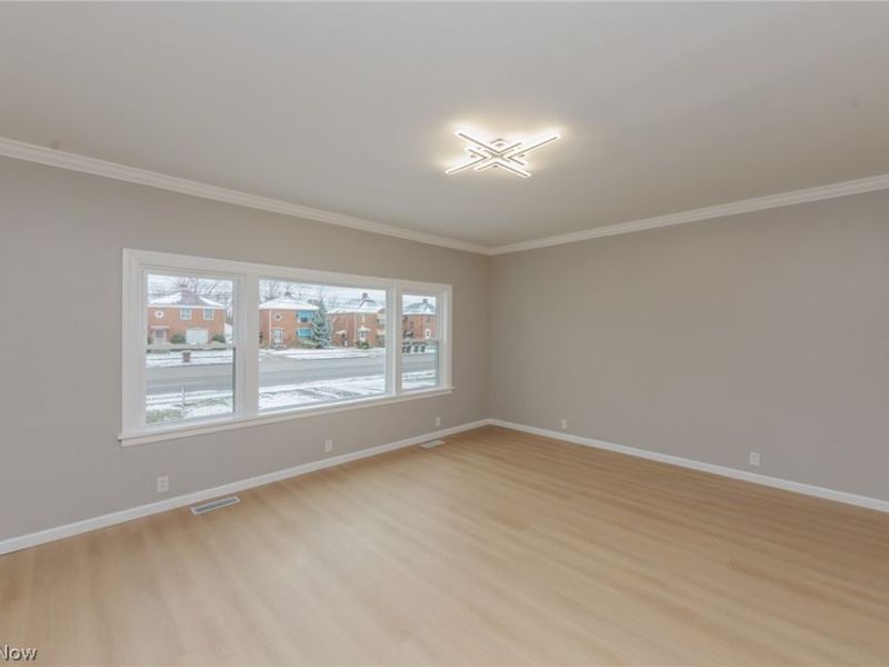 6227 Ridge Road, Parma, OH 44129 Photo 6