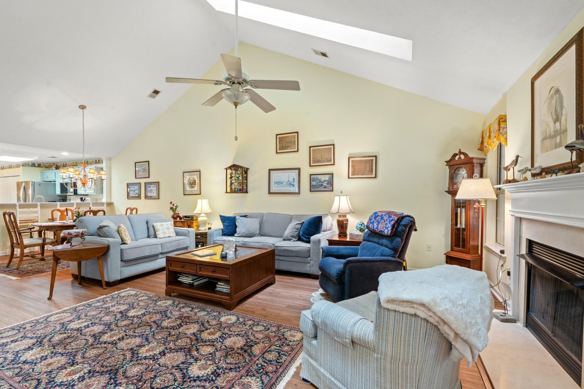 4550 Eastport Blvd. Photo 14