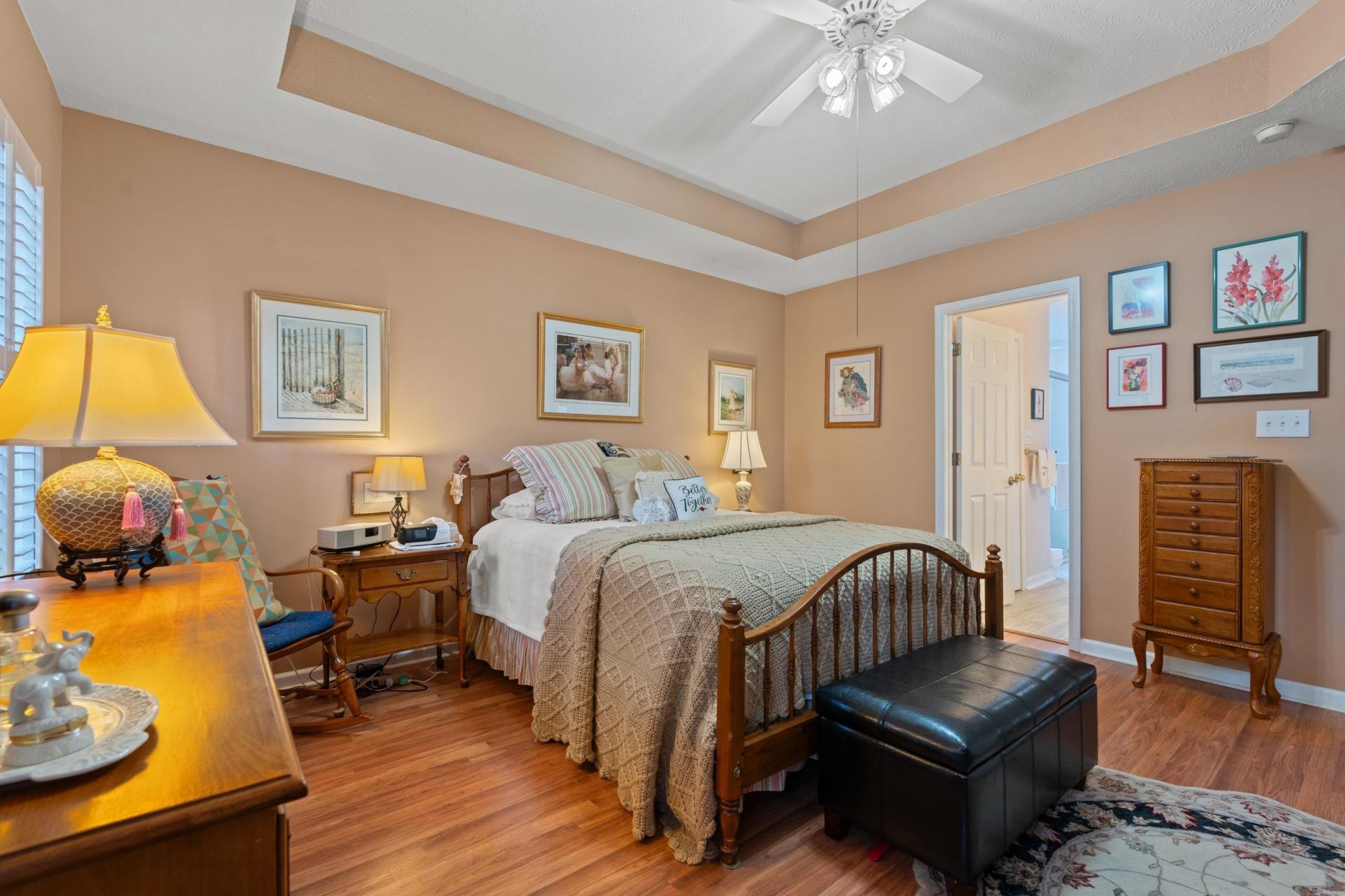 4550 Eastport Blvd. Photo 20