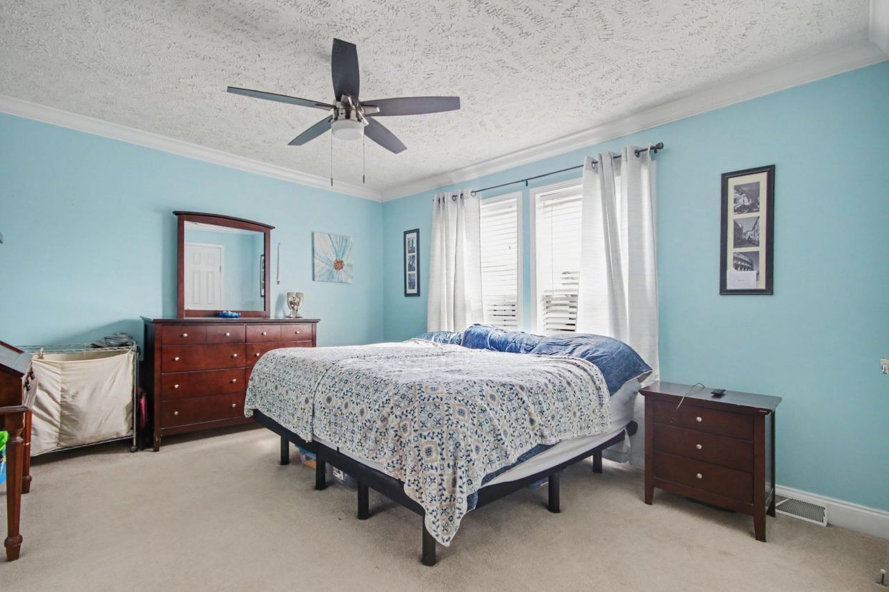 1200 Weldon Ln. Photo 16