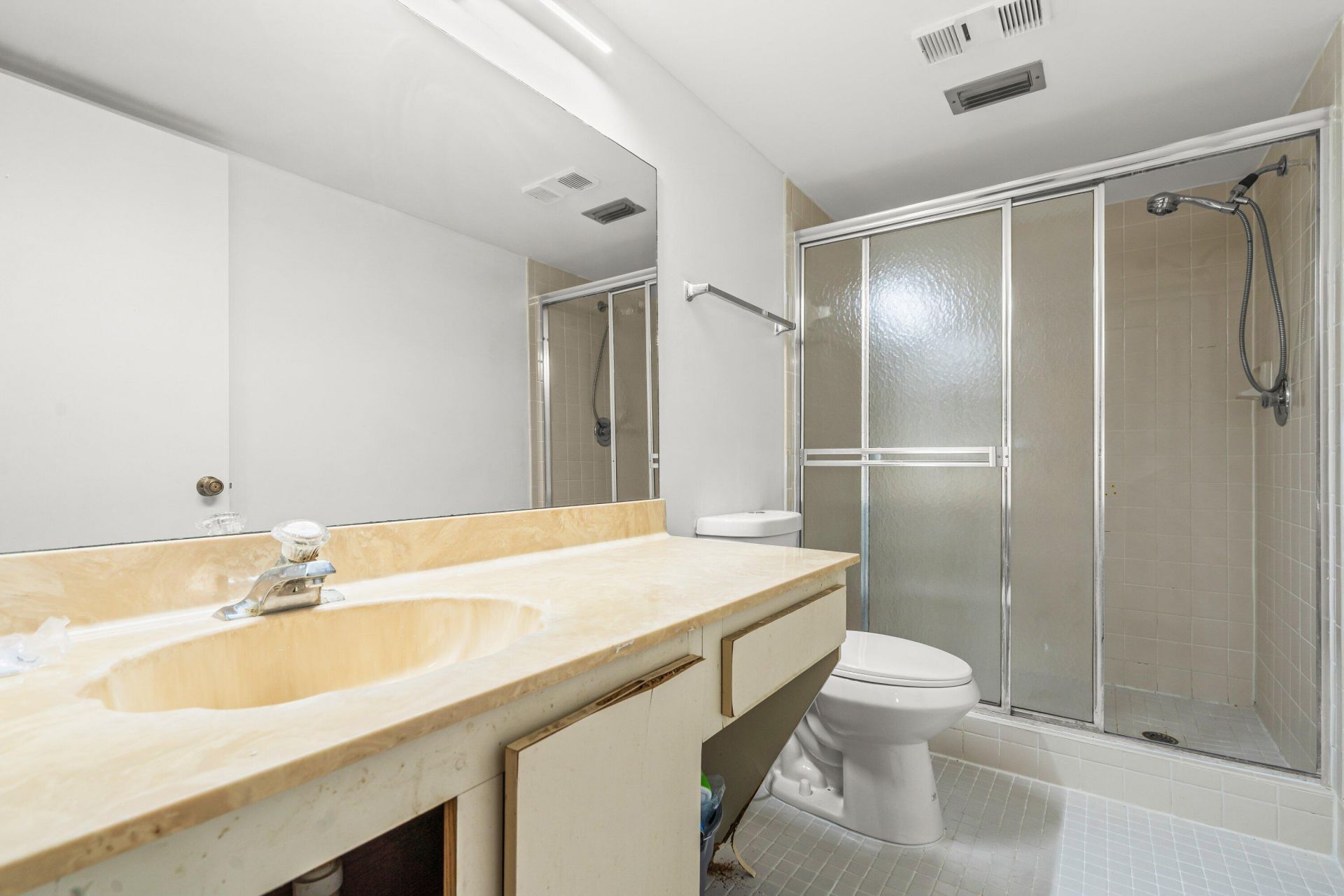 7301 Amberly Lane, Unit 304, Delray Beach, FL 33446 Photo