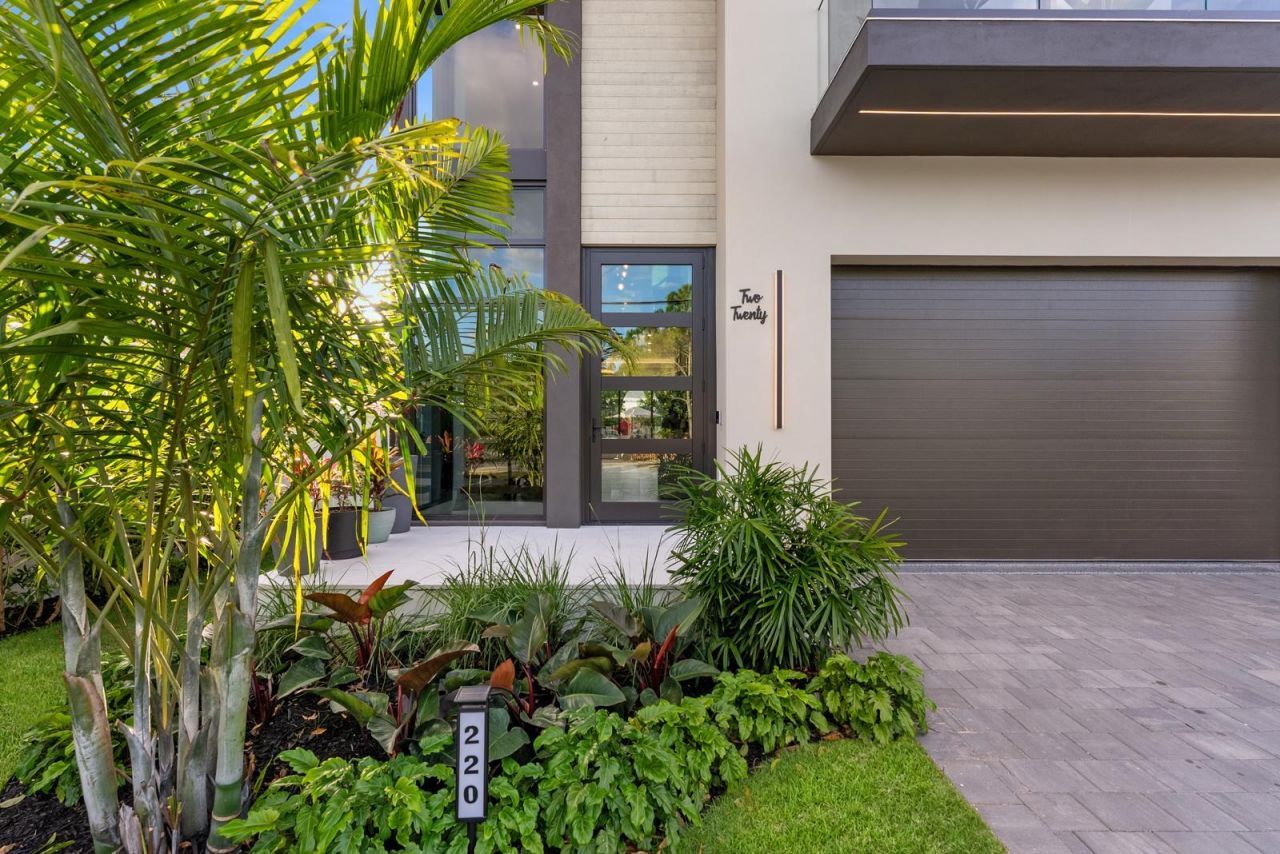 220 S Swinton Avenue, Delray Beach, FL 33444 Photo