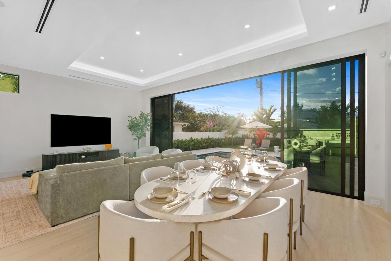 220 S Swinton Avenue, Delray Beach, FL 33444 Photo