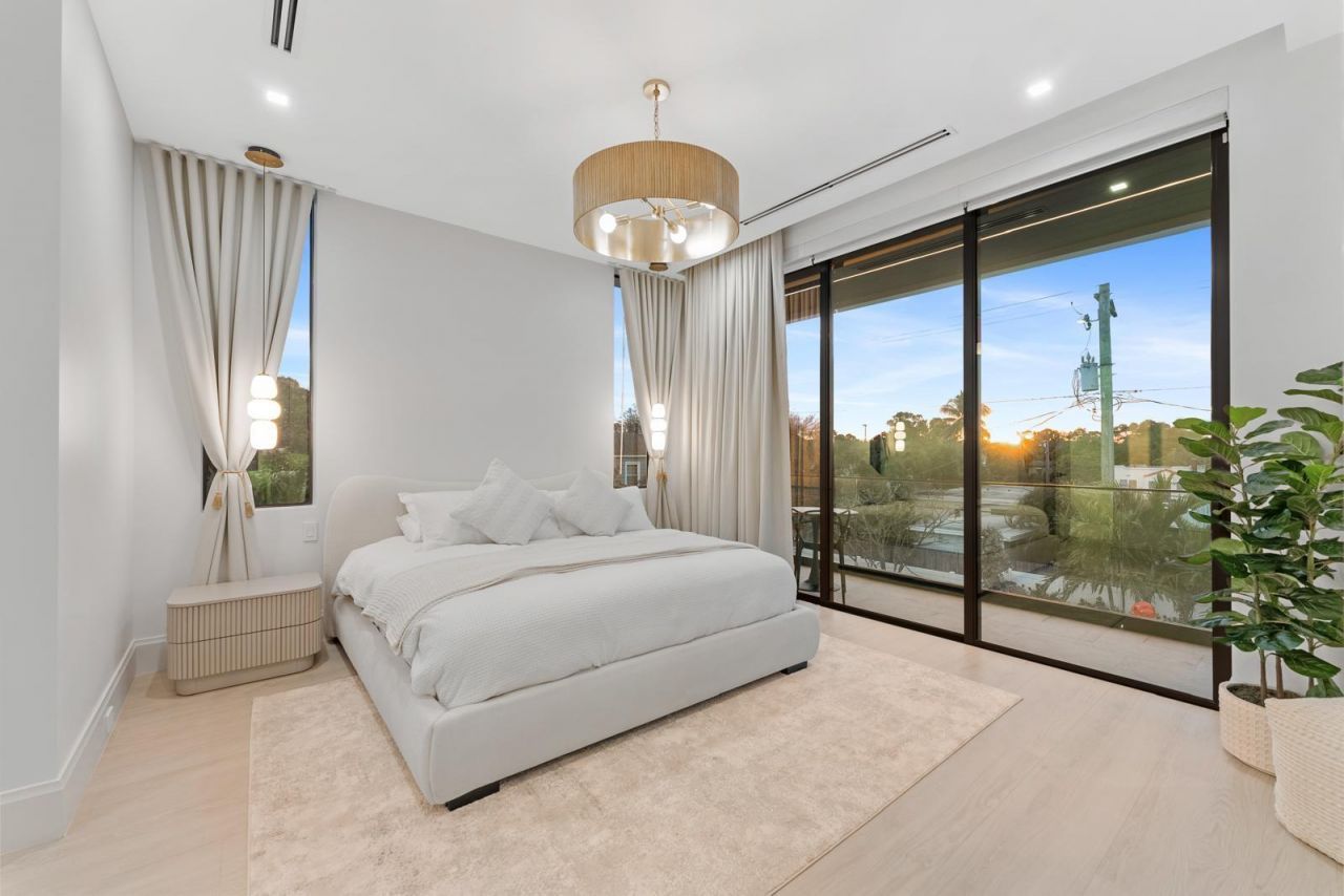 220 S Swinton Avenue, Delray Beach, FL 33444 Photo