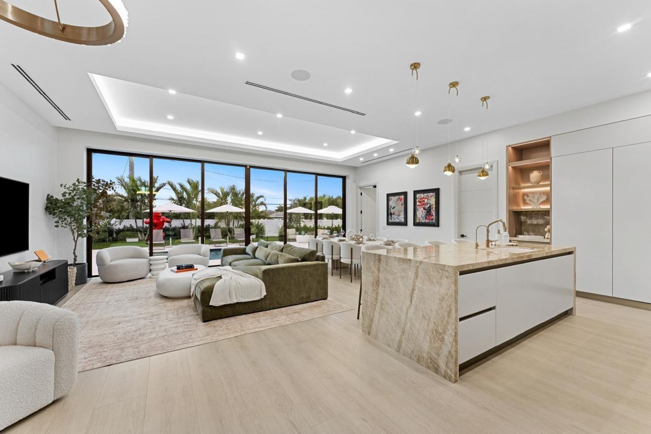 220 S Swinton Avenue, Delray Beach, FL 33444 Photo