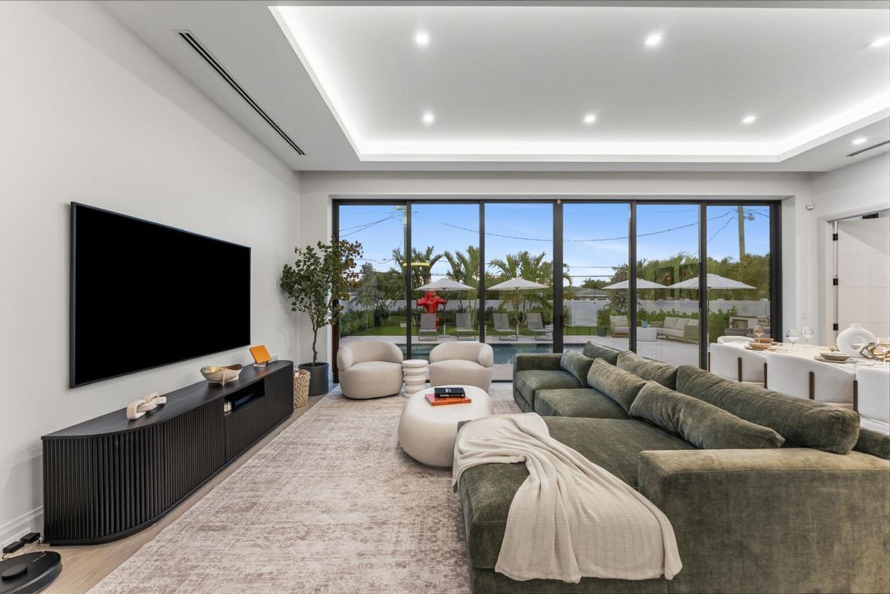 220 S Swinton Avenue, Delray Beach, FL 33444 Photo