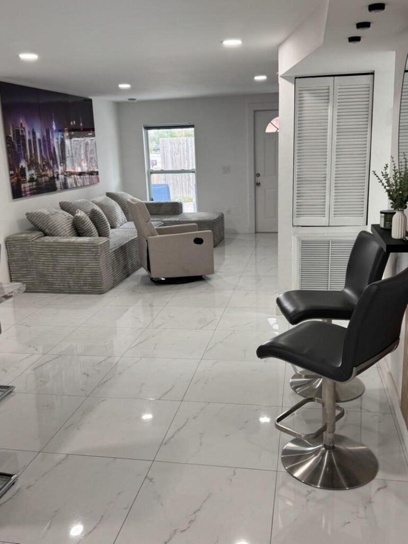 2364 S Haverhill Road, West Palm Beach, FL 33415 Photo