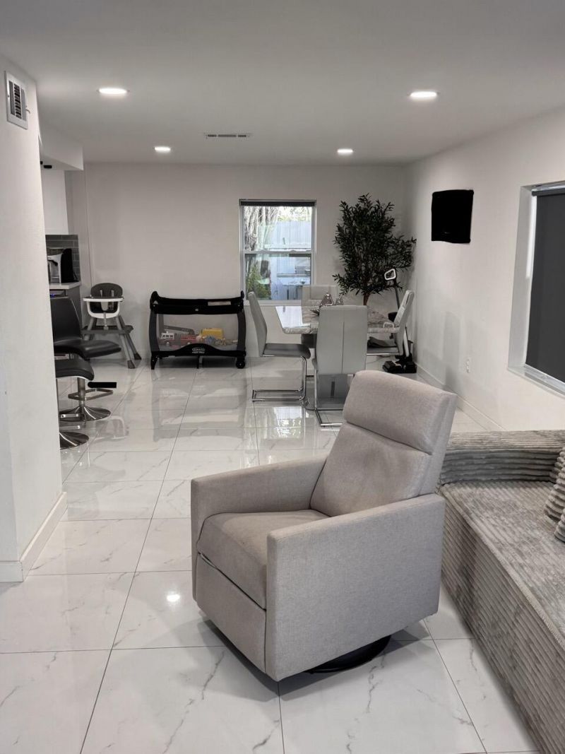 2364 S Haverhill Road, West Palm Beach, FL 33415 Photo