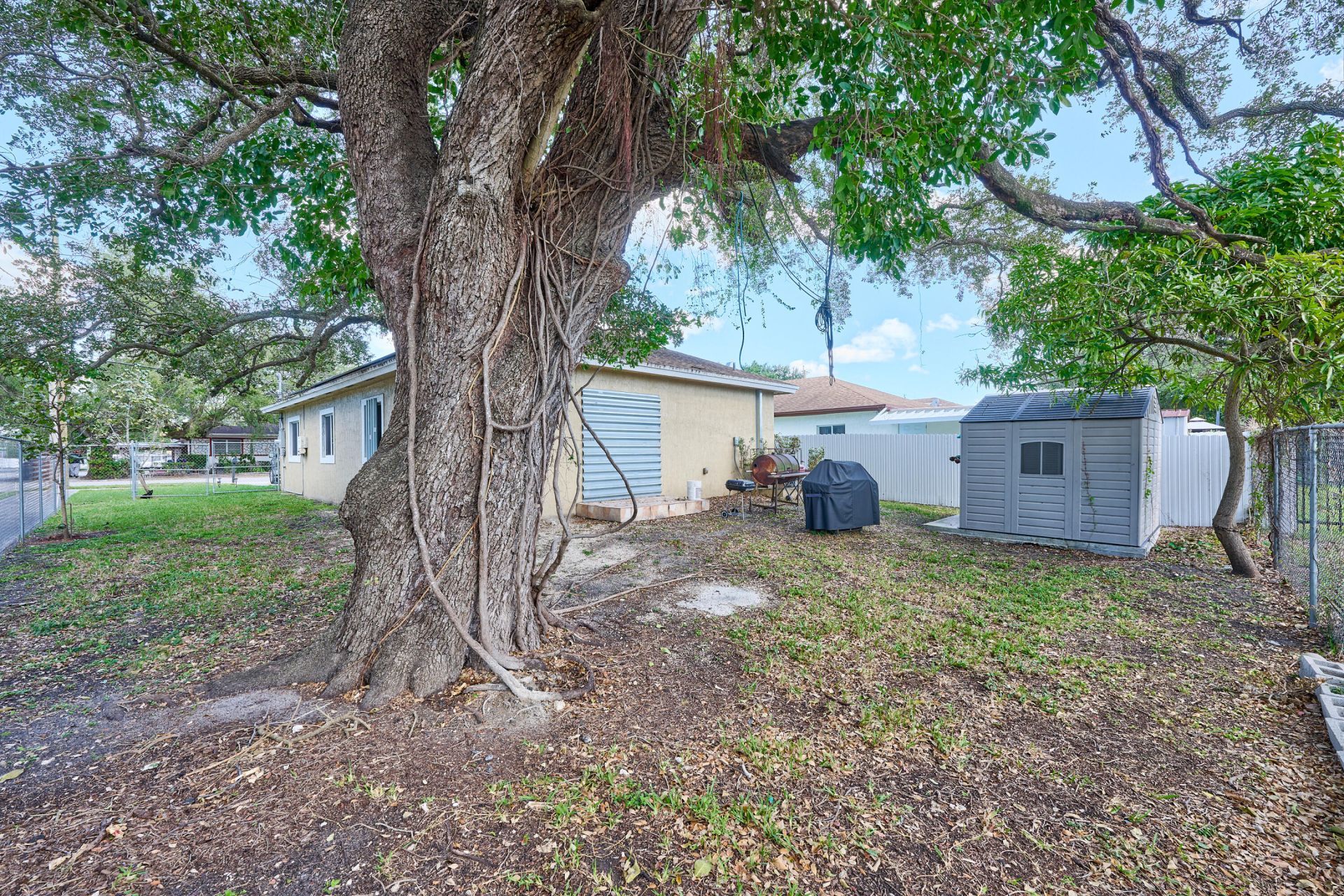 3298 NW 49th Street, Miami, FL 33142 Photo