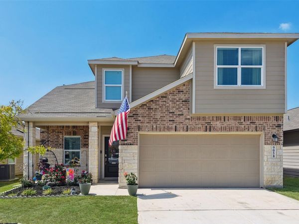 9058 Bowie RDG, Seguin, TX 78155